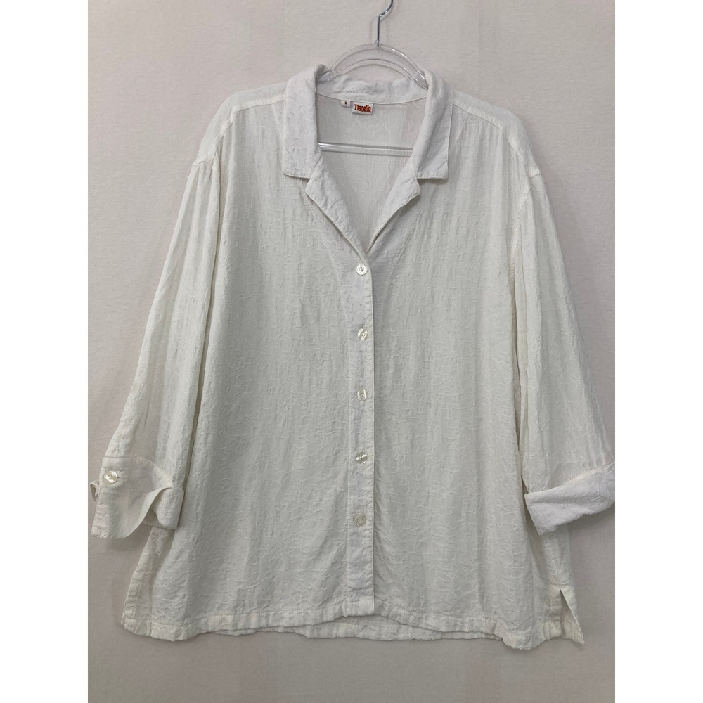 Tianello Button Down Shirt Large White Textured Knit Stretch Relaxed Preppy